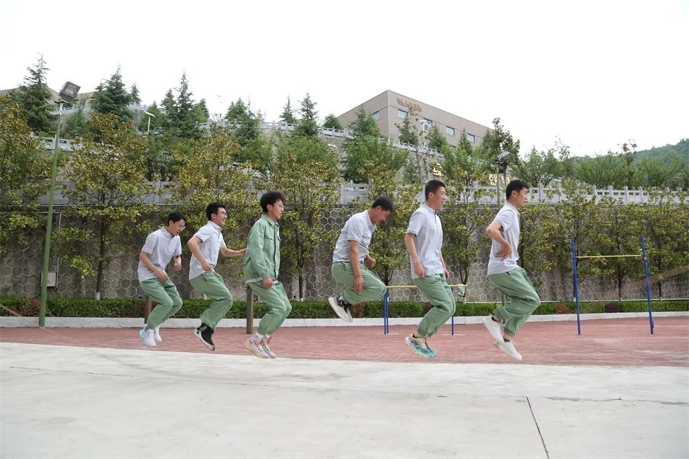 202405101715323808474640.jpg 640.webp (34).jpg